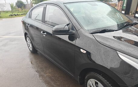 KIA Rio IV, 2017 год, 850 000 рублей, 3 фотография