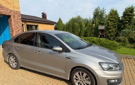 Volkswagen Polo VI (EU Market), 2020 год, 1 350 000 рублей, 2 фотография