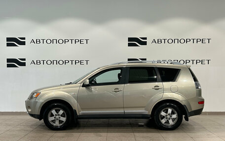 Mitsubishi Outlander III рестайлинг 3, 2007 год, 699 000 рублей, 4 фотография
