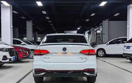 Volkswagen Lavida, 2023 год, 1 500 077 рублей, 5 фотография