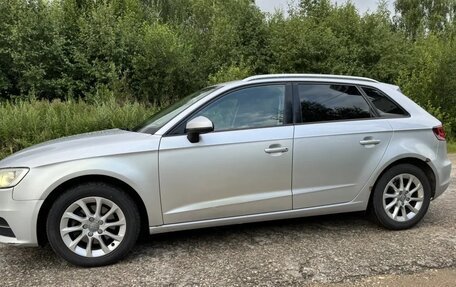 Audi A3, 2013 год, 1 050 000 рублей, 4 фотография