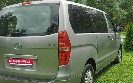 Hyundai H-1 II рестайлинг, 2015 год, 1 850 000 рублей, 6 фотография