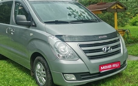 Hyundai H-1 II рестайлинг, 2015 год, 1 850 000 рублей, 8 фотография