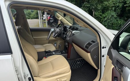 Toyota Land Cruiser Prado 150 рестайлинг 2, 2016 год, 4 250 000 рублей, 7 фотография