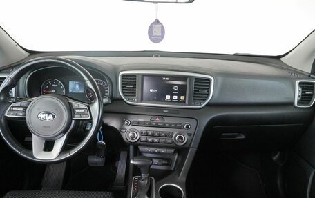 KIA Sportage IV рестайлинг, 2020 год, 2 450 000 рублей, 10 фотография