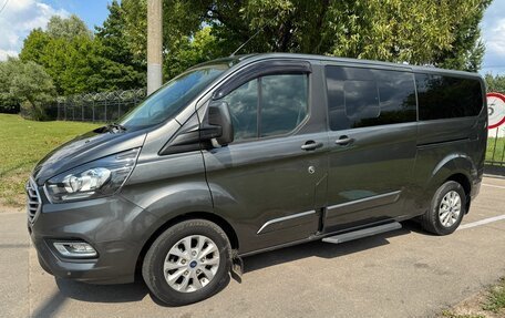 Ford Tourneo Custom I рестайлинг, 2019 год, 2 690 000 рублей, 3 фотография