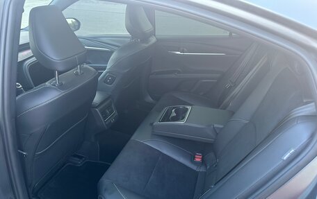 Toyota Camry, 2025 год, 4 550 000 рублей, 10 фотография