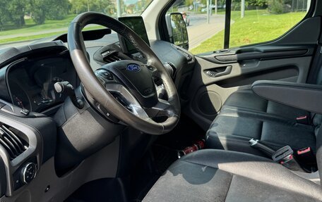 Ford Tourneo Custom I рестайлинг, 2019 год, 2 690 000 рублей, 5 фотография