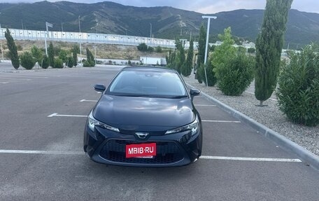 Toyota Corolla, 2021 год, 2 350 000 рублей, 2 фотография