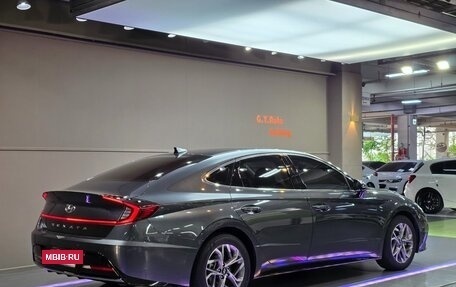 Hyundai Sonata VIII, 2022 год, 2 570 000 рублей, 3 фотография