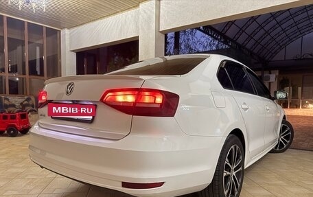 Volkswagen Jetta VI, 2016 год, 1 100 000 рублей, 5 фотография