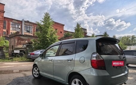 Honda Fit III, 2002 год, 320 000 рублей, 4 фотография