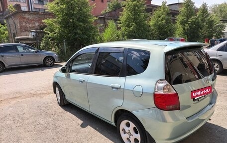 Honda Fit III, 2002 год, 320 000 рублей, 10 фотография