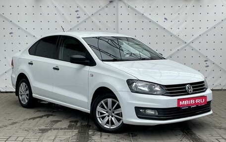 Volkswagen Polo VI (EU Market), 2017 год, 1 080 000 рублей, 2 фотография