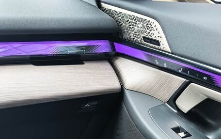 BMW 5 серия, 2024 год, 6 095 005 рублей, 10 фотография