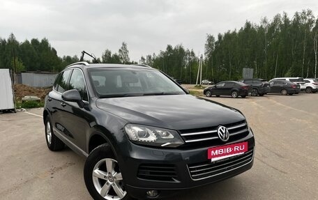 Volkswagen Touareg III, 2012 год, 1 850 000 рублей, 3 фотография