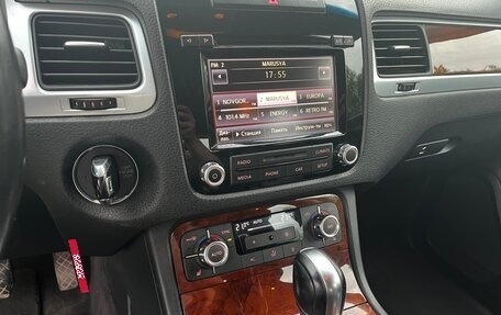 Volkswagen Touareg III, 2012 год, 1 850 000 рублей, 18 фотография
