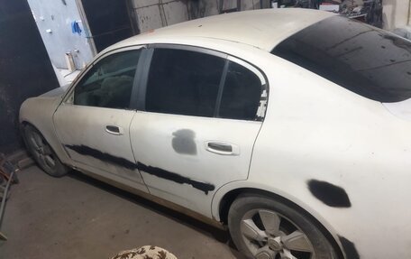 Nissan Skyline, 2001 год, 220 000 рублей, 4 фотография