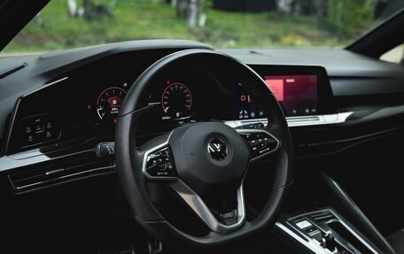 Volkswagen Golf VIII, 2023 год, 2 170 000 рублей, 10 фотография