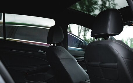 Volkswagen Golf VIII, 2023 год, 2 170 000 рублей, 16 фотография