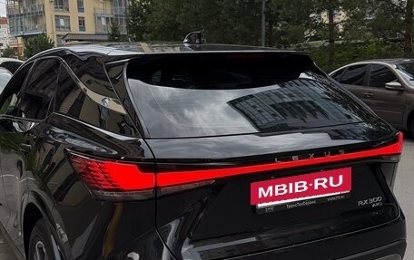 Lexus RX IV рестайлинг, 2025 год, 7 500 000 рублей, 4 фотография