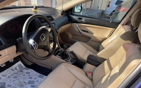 Honda Accord VII рестайлинг, 2004 год, 850 000 рублей, 3 фотография