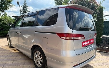 Honda Elysion I, 2005 год, 499 999 рублей, 3 фотография