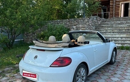 Volkswagen Beetle, 2016 год, 2 300 000 рублей, 2 фотография