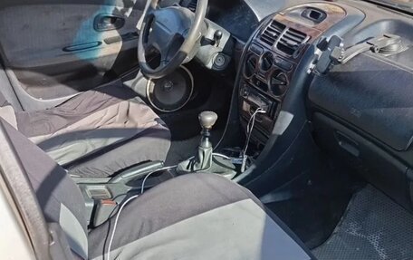 Mitsubishi Carisma I, 1997 год, 165 000 рублей, 8 фотография