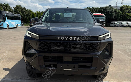 Toyota Hilux, 2026 год, 7 990 000 рублей, 2 фотография