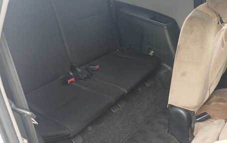 Toyota Wish II, 2010 год, 1 050 000 рублей, 14 фотография