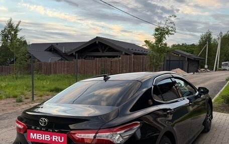Toyota Camry, 2021 год, 3 000 000 рублей, 3 фотография
