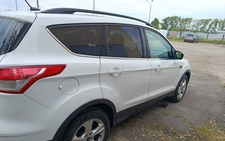 Ford Escape III, 2015 год, 1 650 000 рублей, 2 фотография