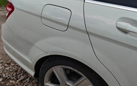 Mercedes-Benz C-Класс, 2011 год, 1 200 000 рублей, 8 фотография