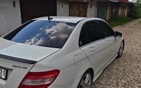 Mercedes-Benz C-Класс, 2011 год, 1 200 000 рублей, 11 фотография