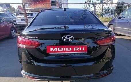 Hyundai Solaris II рестайлинг, 2021 год, 1 715 000 рублей, 19 фотография