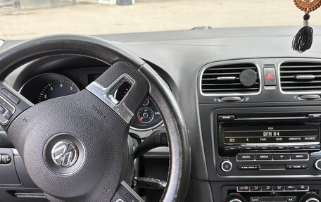 Volkswagen Golf VI, 2012 год, 810 000 рублей, 5 фотография