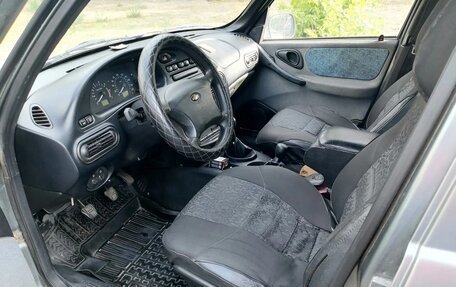 Chevrolet Niva I рестайлинг, 2004 год, 360 000 рублей, 12 фотография