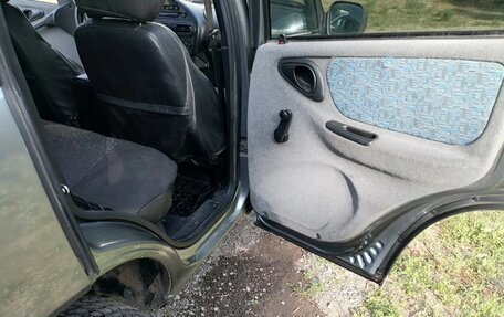 Chevrolet Niva I рестайлинг, 2004 год, 360 000 рублей, 11 фотография