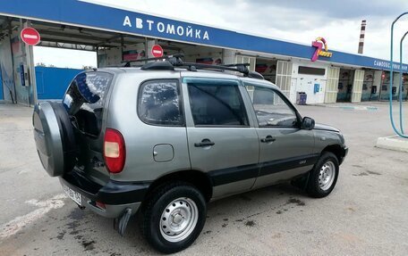 Chevrolet Niva I рестайлинг, 2004 год, 360 000 рублей, 15 фотография