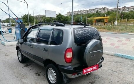 Chevrolet Niva I рестайлинг, 2004 год, 360 000 рублей, 9 фотография