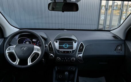 Hyundai ix35 I рестайлинг, 2010 год, 1 060 000 рублей, 14 фотография