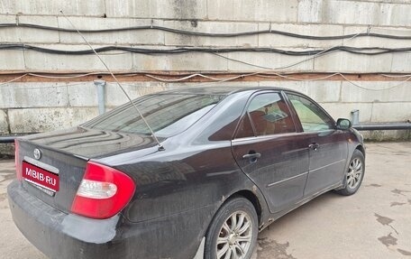 Toyota Camry V40, 2003 год, 660 000 рублей, 1 фотография