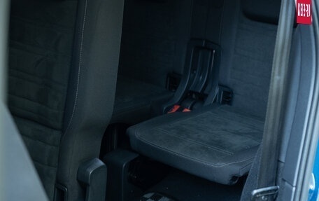 Volkswagen Touran III, 2017 год, 1 550 000 рублей, 30 фотография