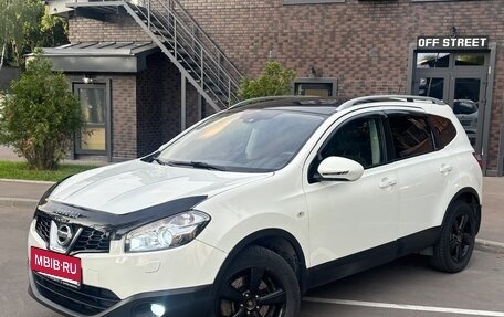 Nissan Qashqai+2 I, 2011 год, 1 075 000 рублей, 2 фотография