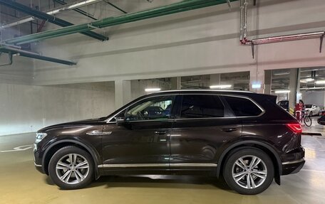 Volkswagen Touareg III, 2020 год, 5 500 000 рублей, 8 фотография