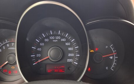 KIA Rio III рестайлинг, 2016 год, 1 000 000 рублей, 5 фотография