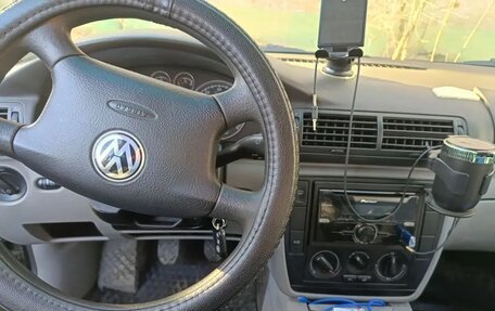 Volkswagen Passat B5+ рестайлинг, 2002 год, 330 000 рублей, 11 фотография