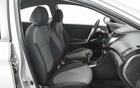 Hyundai Solaris II рестайлинг, 2013 год, 784 000 рублей, 8 фотография