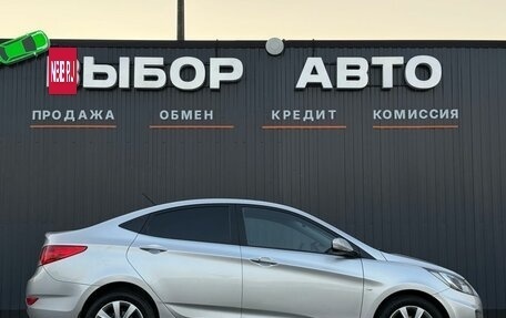 Hyundai Solaris II рестайлинг, 2011 год, 830 000 рублей, 3 фотография